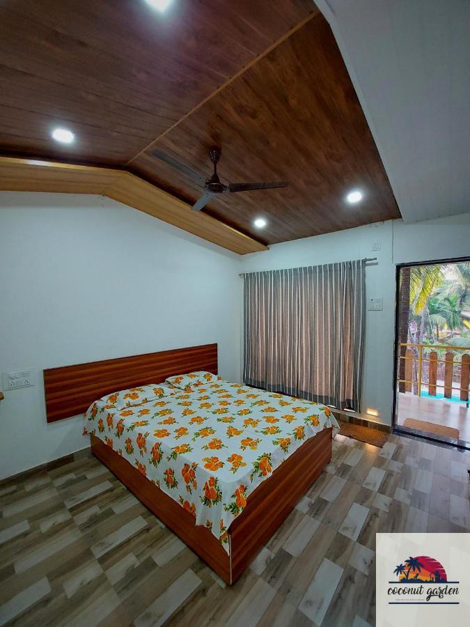 Coconut Garden Beach House Malvan Exterior photo
